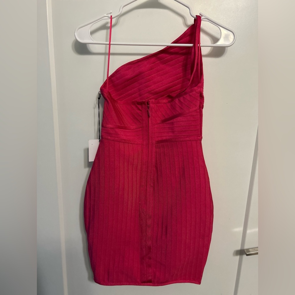 NWT by the way by Superdown Krystal Asymmetrical Mini Dress - Picture 7 of 10